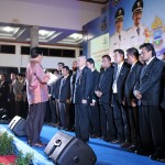 Agung Suryamal membacakan SK Kepengurusan Kadin Kab Garut