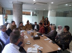 Agung Suryamal dengan Delegasi South Australia
